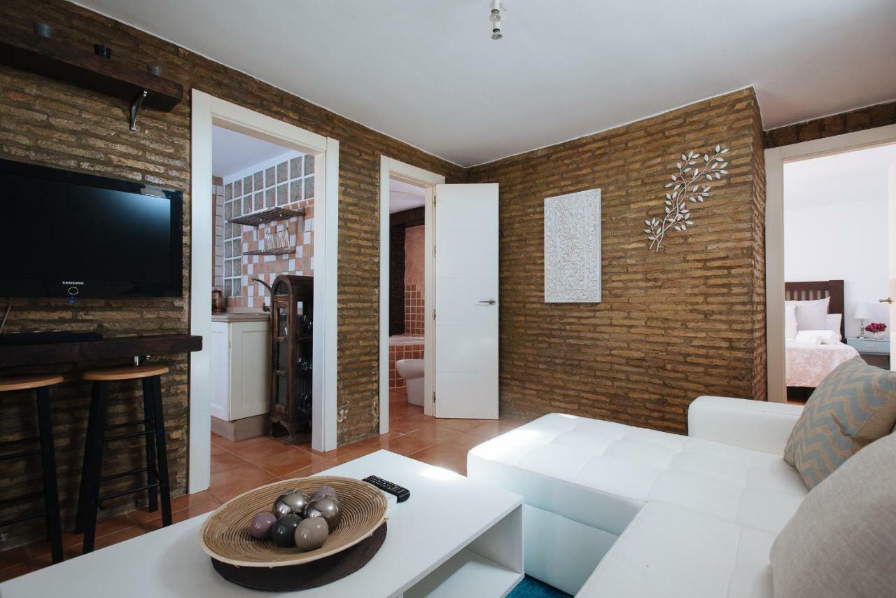 Cozy Attic With Terrace- 1Bd 1Bth- San Vicente Apartment Seville Exterior photo